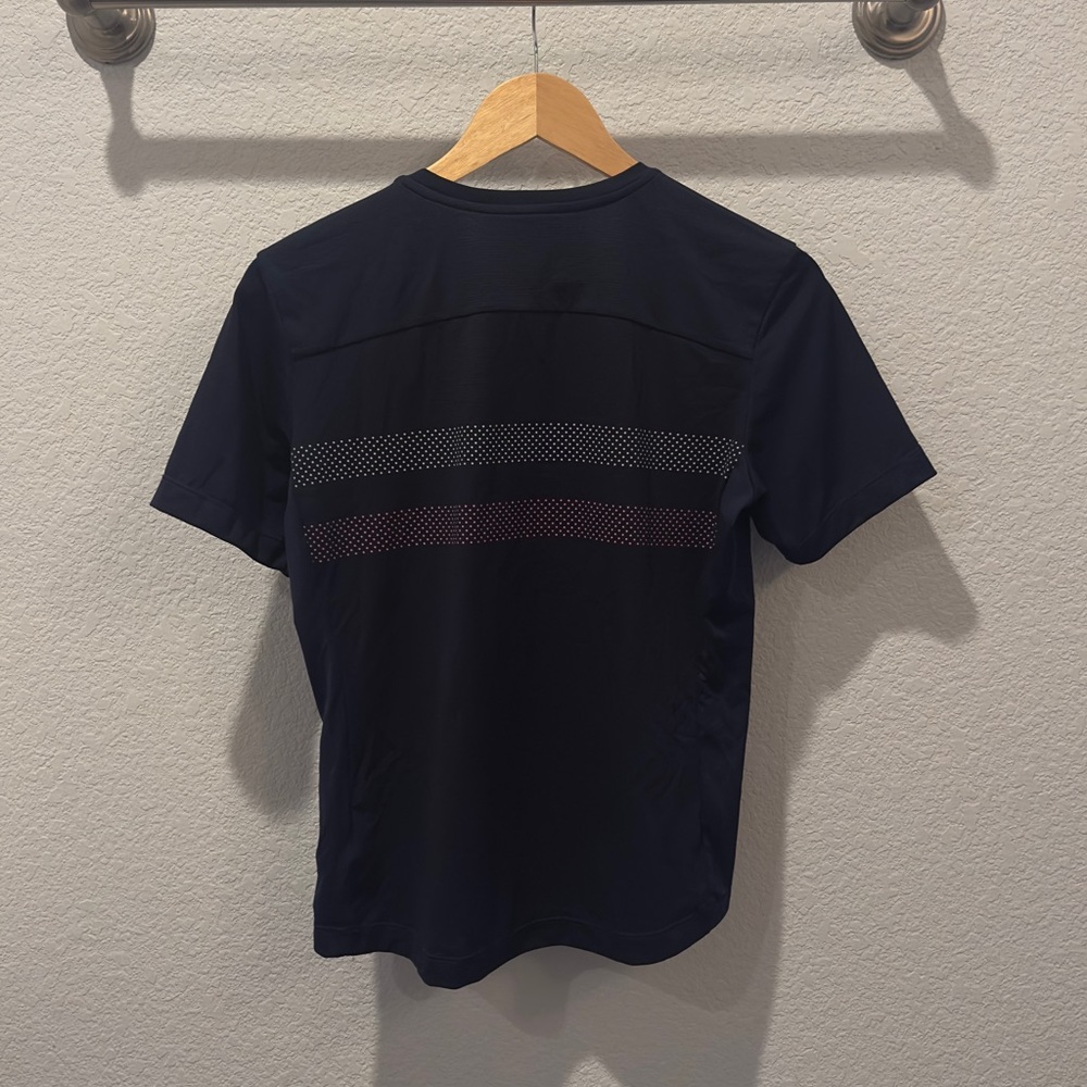 Rapha Women’s Explore Technical Tee Small - image 4